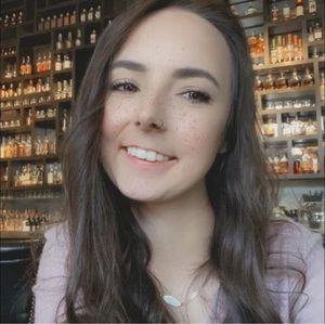 Meet your Posher, Kristine